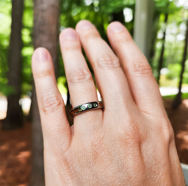 Emerald Ring with Koa Wood Inlaid 4mm