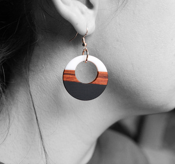 UD Women's Color-block Round Wooden Earrings
