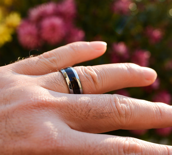 8mm Tungsten Wood Band with Purpleheart Inlay