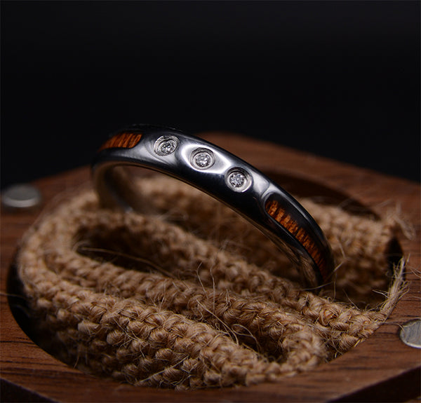 Forest Spark Diamond Wood Ring